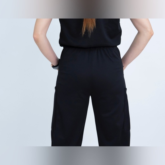 XXS Size Drifit Top and Jogger Scrub Set - Picture 8 of 16